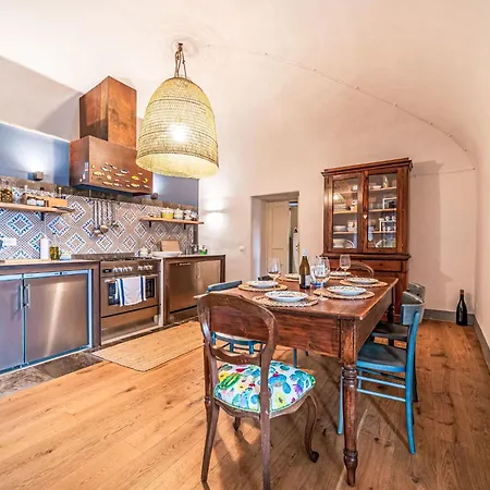 Mamma Etna By Interhome * Acireale